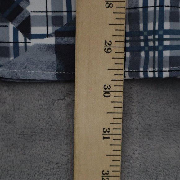 VO5 Shirt Mens L Gray Geometric Cinco En Todo Button Up Short Sleeve Collared - Picture 5 of 15